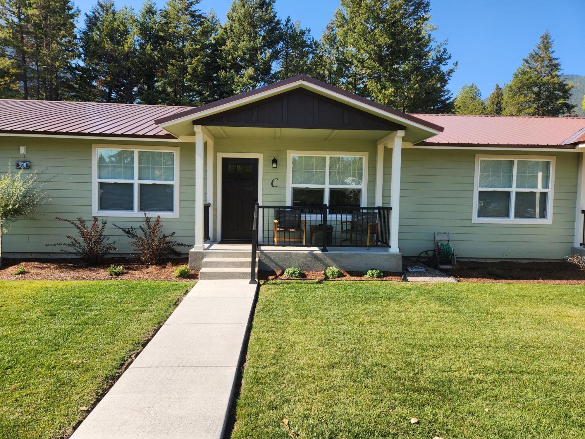 Beargrass Lodging & Rv Resort Hungry Horse Dış mekan fotoğraf