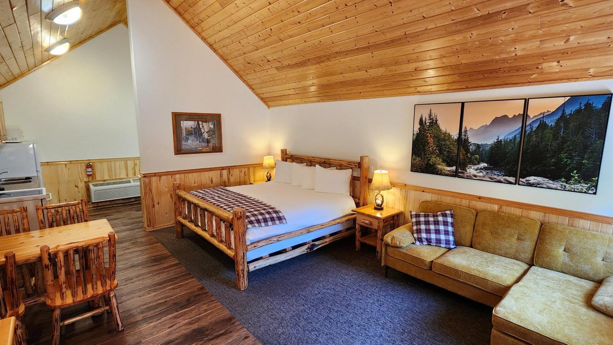 Beargrass Lodging & Rv Resort Hungry Horse Dış mekan fotoğraf