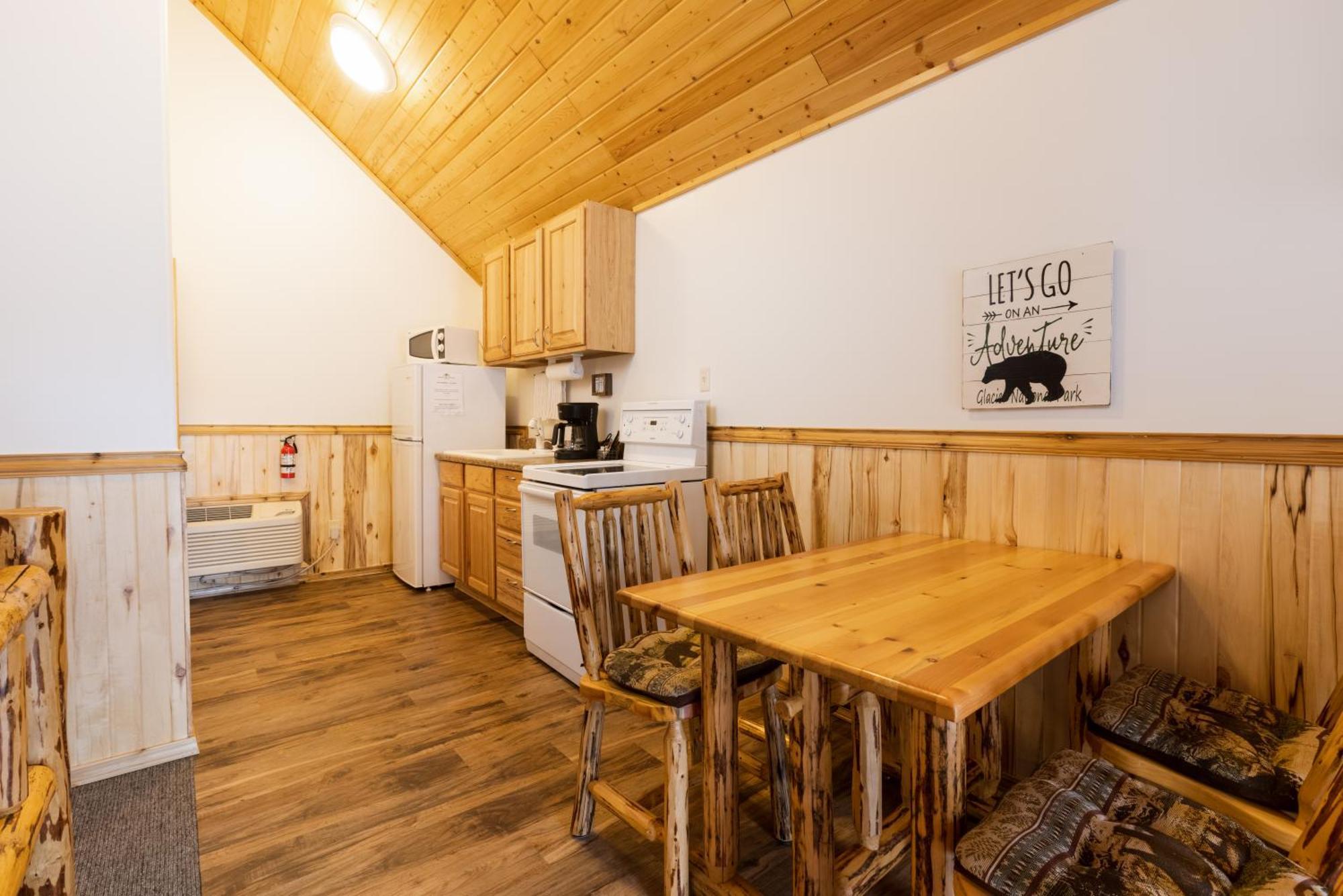 Beargrass Lodging & Rv Resort Hungry Horse Dış mekan fotoğraf